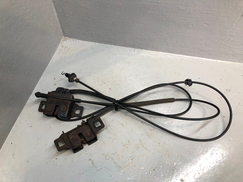 Range Rover Evoque Bonnet Release Cable and Catches L538 2011 to 2018 L27105