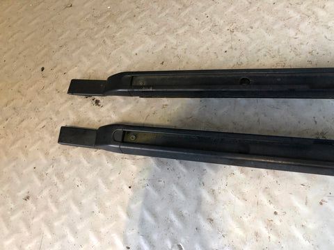 Discovery 3 Roof Rails Three Quarter Length Roof Bars Land Rover L05125