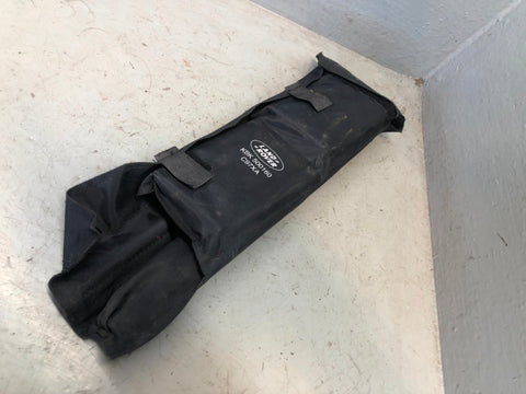 Discovery 3 4 Tool Kit in a Bag KBK500160 Land Rover 2004 to 2016 D28046