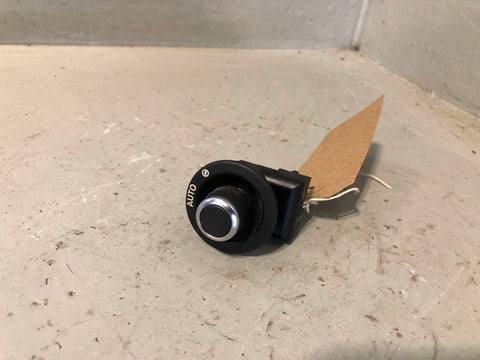 Discovery 4 Steering Wheel Adjustment Switch Knob FW93-6465-AB Land Rover