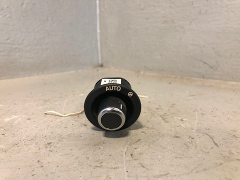 Discovery 4 Steering Wheel Adjustment Switch Knob FW93-6465-AB Land Rover