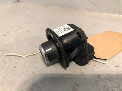 Discovery 4 Steering Wheel Adjustment Switch Knob FW93-6465-AB Land Rover