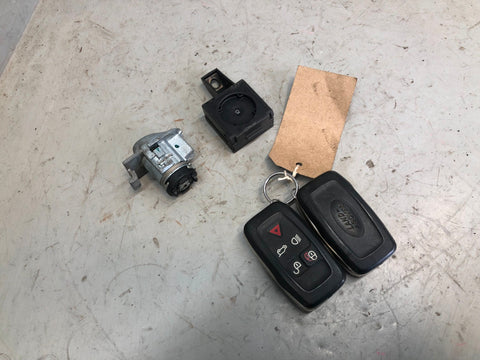 Discovery 4 Key Remotes and Blades with Door Lock Land Rover 2009 to 2014 D28046