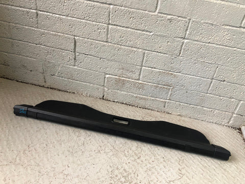 Freelander 2 Retractable Load Cover Parcel Shelf Black Land Rover R09125