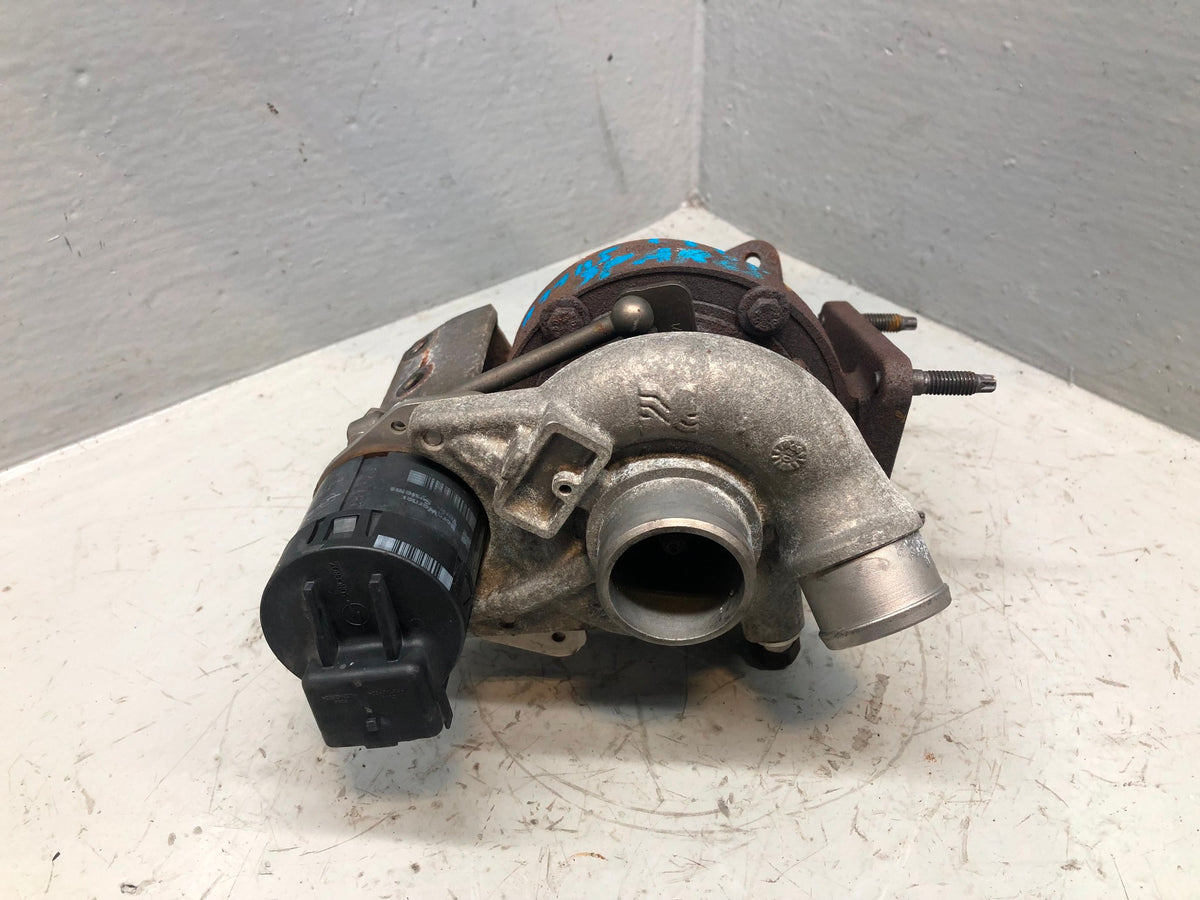 Range Rover L322 Turbo Near Side Left TDV8 3.6 Spares or Repairs R27115