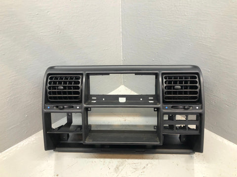 Discovery 2 Centre Air Vents Dashboard Panel Land Rover 2002 to 2004 R19026