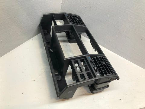 Discovery 2 Centre Air Vents Dashboard Panel Land Rover 2002 to 2004 R19026