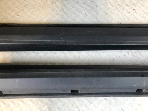 Range Rover Evoque Sill Trim Covers Pair Black L538 2011 to 2018 L27105