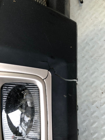 Discovery 2 Front Bumper Blenheim Silver Land Rover 1998 to 2002 R28105