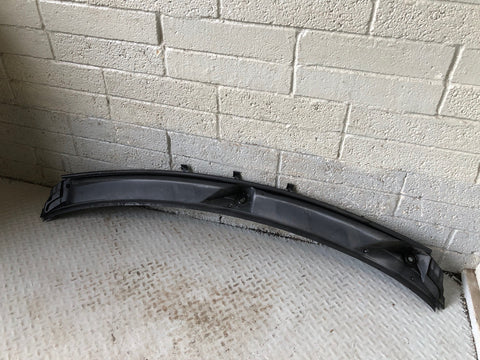 Range Rover L322 Scuttle Panel Windscreen DWD000024RMD Land Rover 2002 to 2006