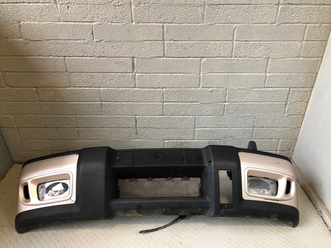 Discovery 2 Front Bumper Blenheim Silver Land Rover 1998 to 2002 R28105
