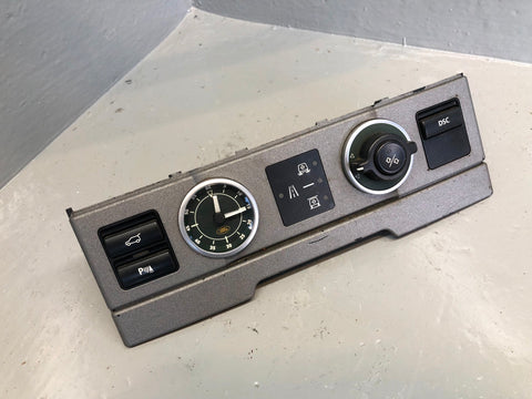 Range Rover L322 Air Suspension Switch Control Panel Clock YUL000072PUY