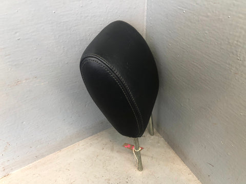 Discovery 4 Centre Rear Headrest Leather in Black Land Rover 2009 to 2016