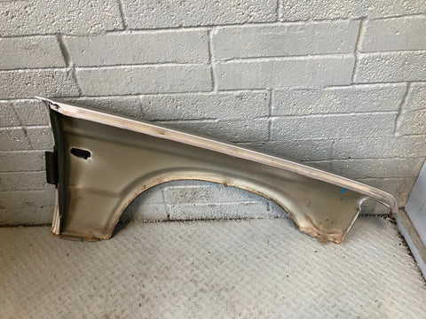 Discovery 2 Front Wing Near Side Blenheim Silver Land Rover 1998 to 2002 R28105