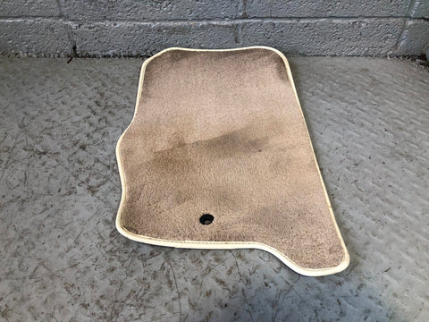 Discovery 4 Floor Mats Carpet Beige Set of 5 Land Rover 2009 to 2016 L05125