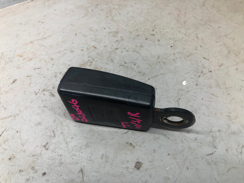 Discovery 4 Seat Belt Buckle Clasp Near Side Rear Land Rover 2009 to 2016 Type 1