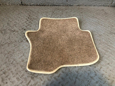 Discovery 4 Floor Mats Carpet Beige Set of 5 Land Rover 2009 to 2016 L05125