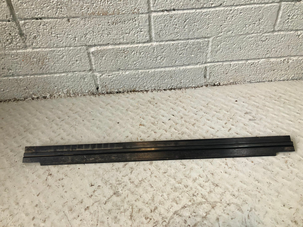 Discovery 2 Sill Trim Interior Near Side Front Land Rover 1998 to 2004 R19026