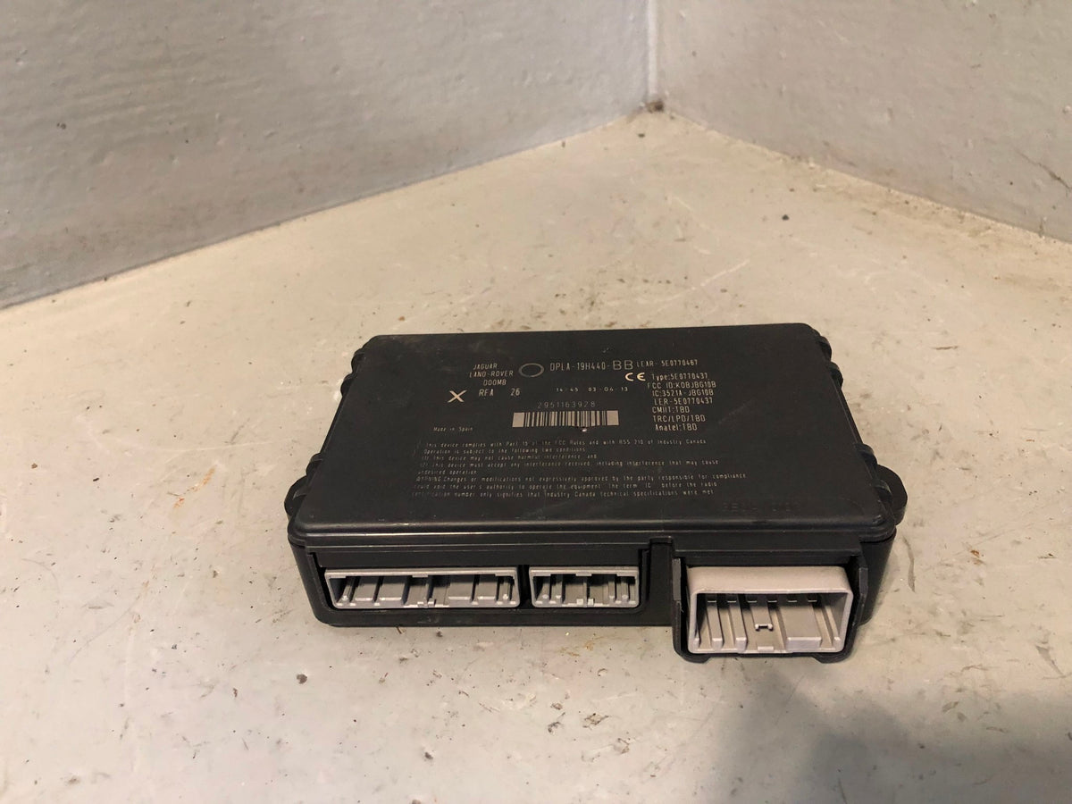 Range Rover L405 Keyless Entry Module DPLA-19H440-BB 2013 to 2017