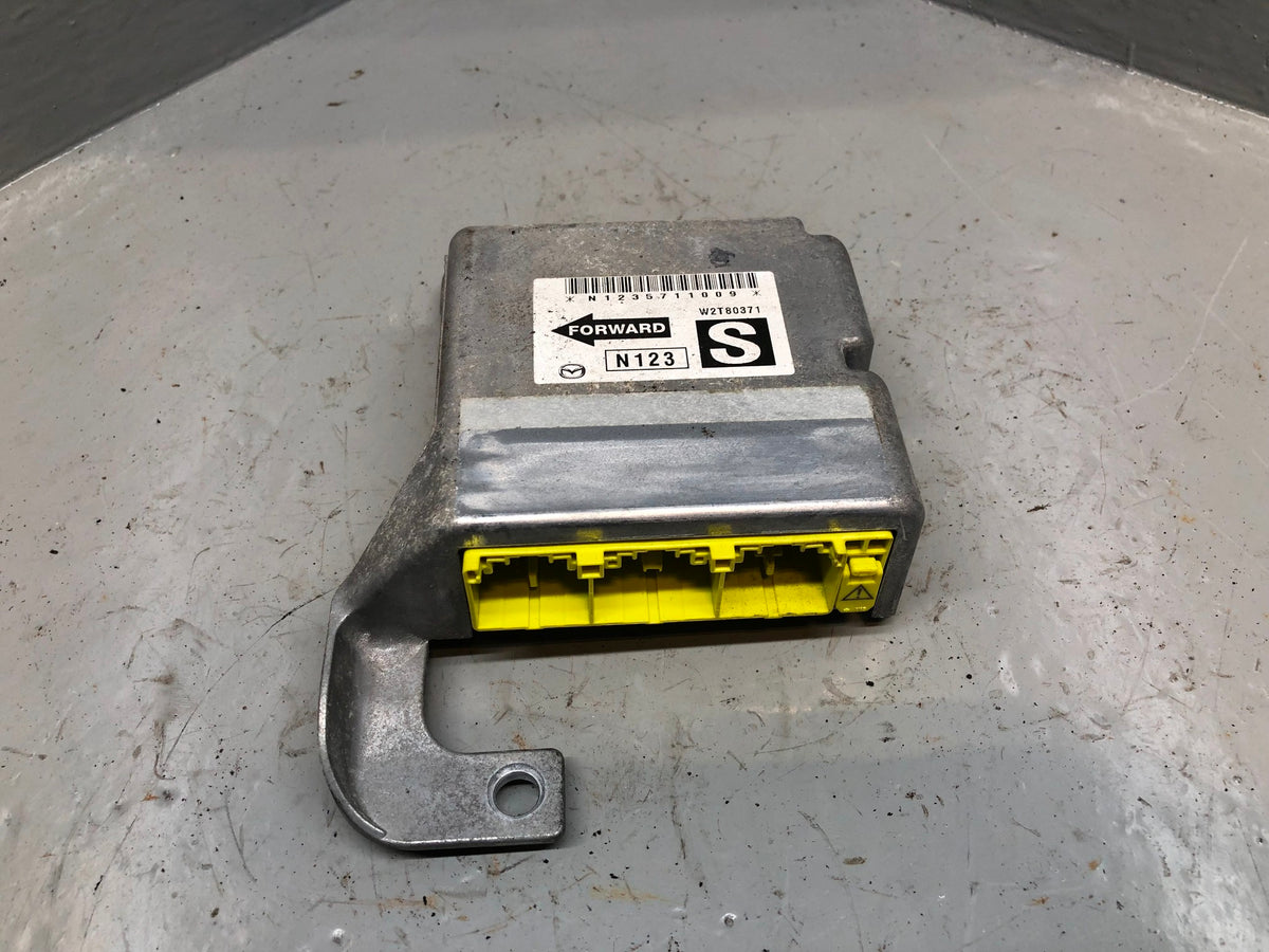 Mazda MX5 Airbag Control Module MK3 NC W2T80371 2016 to 2014