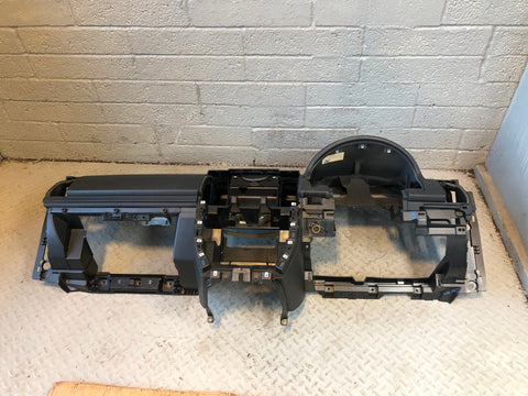 Freelander 2 Dashboard with Airbag Black Land Rover 2006 to 2014 R09125