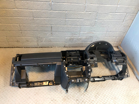 Freelander 2 Dashboard with Airbag Black Land Rover 2006 to 2014 R09125