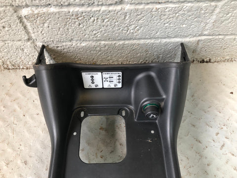 Discovery 2 Centre Console Black Manual Land Rover 1998 to 2004 R19026