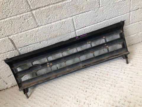 Discovery 2 Front Grille Facelift Land Rover Black 2002 to 2004 R19026