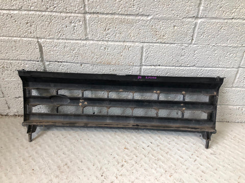 Discovery 2 Front Grille Facelift Land Rover Black 2002 to 2004 R19026
