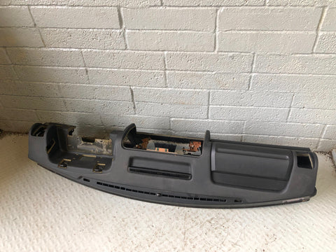 Discovery 2 Dashboard Complete Facelift in Black 2002 to 2004 R19026