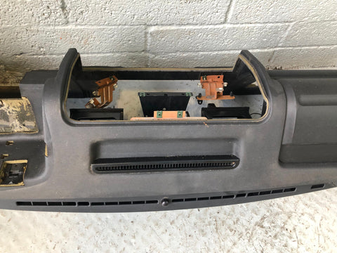 Discovery 2 Dashboard Complete Facelift in Black 2002 to 2004 R19026