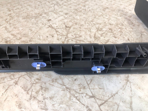 Discovery Sport Sill Trim Front Off Side Right L550 FK72 02348AE8PVJ Land Rover
