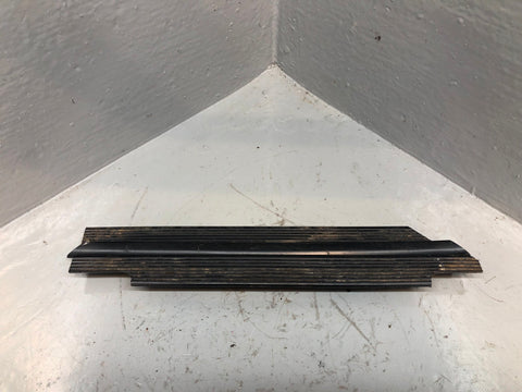 Discovery 2 Sill Trim Interior Near Side Rear Land Rover 1998 to 2004 R19026