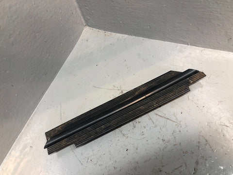 Discovery 2 Sill Trim Interior Near Side Rear Land Rover 1998 to 2004 R19026