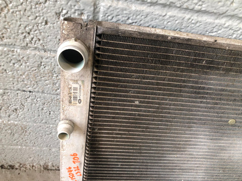 Range Rover L322 Engine Cooling Radiator 3.0 TD6 Diesel 2002 to 2006 K15046