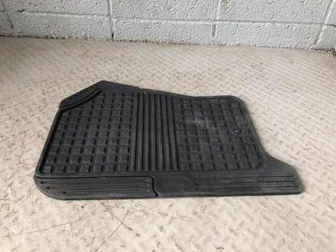 Discovery 4 Floor Mats Rubber Genuine Land Rover 2009 to 2016 D28046