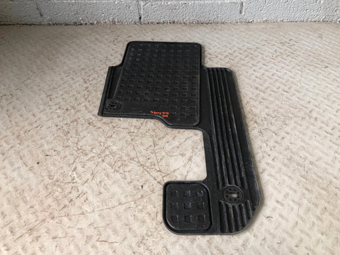 Discovery 4 Floor Mats Rubber Genuine Land Rover 2009 to 2016 D28046
