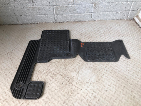Discovery 4 Floor Mats Rubber Genuine Land Rover 2009 to 2016 D28046