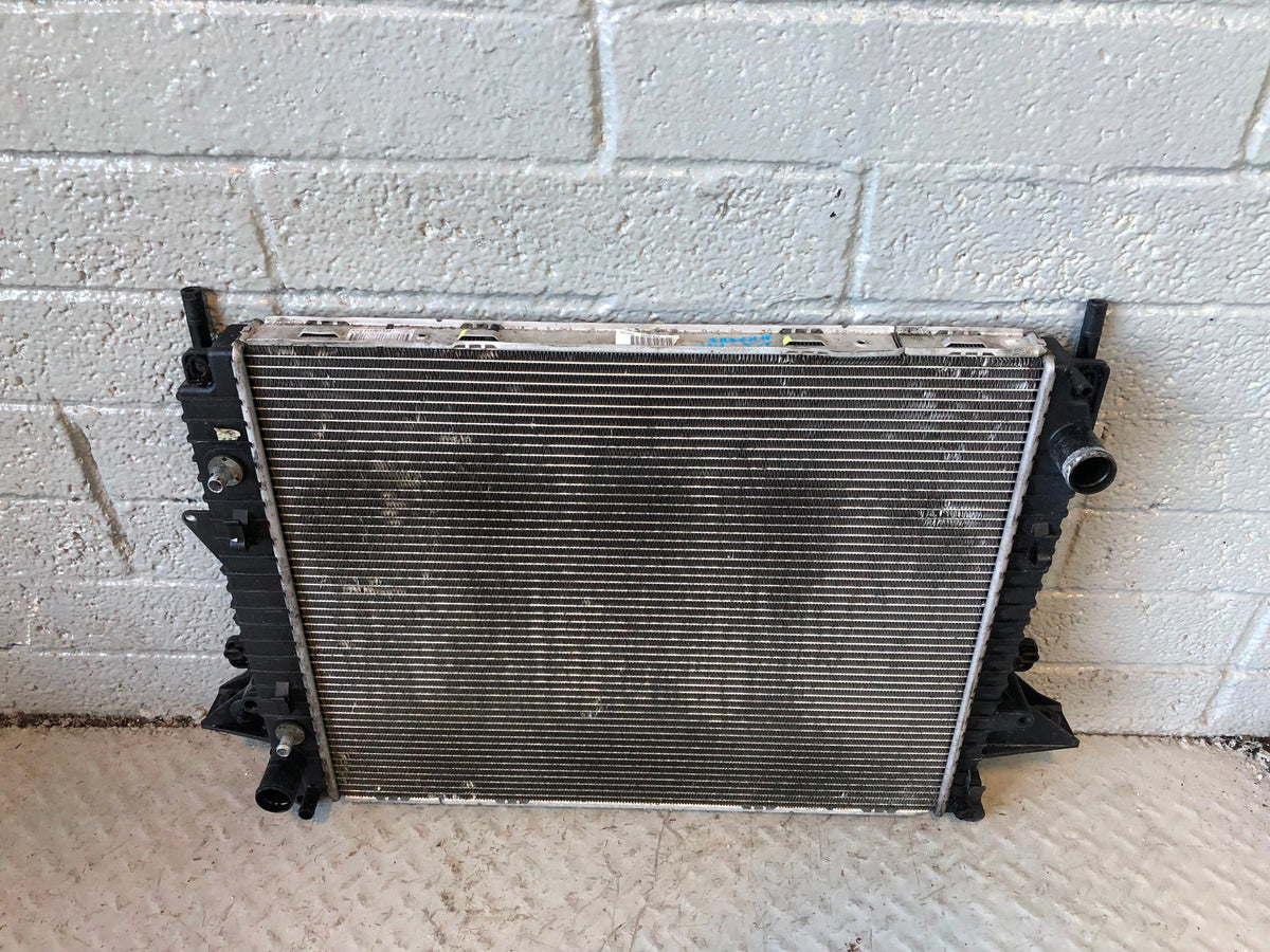 Radiator Engine Cooling PCC500112 Range Rover Sport Discovery 3 Land Rover Auto