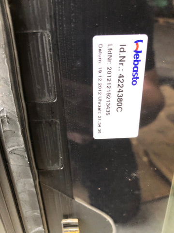 Range Rover L405 Panoramic Roof Glass Rear Sunroof Section 2013 to 2017 L18085