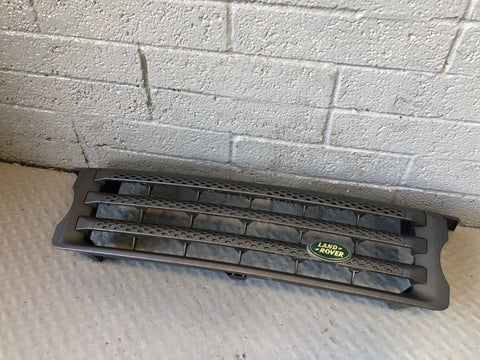 Range Rover Sport Front Grille Pre Facelift in Grey L320 2005 to 2009