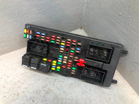 Discovery 4 Fuse Box Body Control Module 3.0 TDV6 AH22-14F041-BH Land Rover