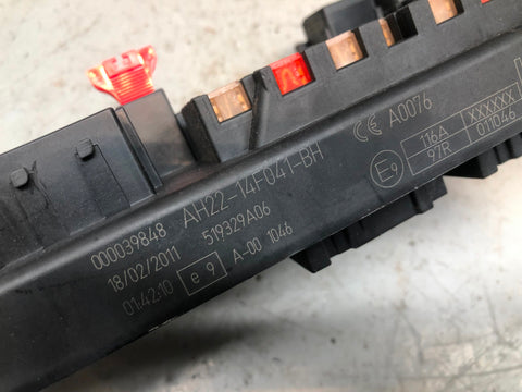 Discovery 4 Fuse Box Body Control Module 3.0 TDV6 AH22-14F041-BH Land Rover