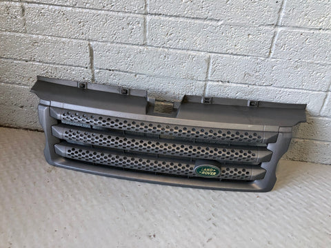 Range Rover Sport Front Grille Pre Facelift in Grey L320 2005 to 2009