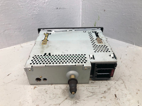 Discovery 2 Stereo Head Unit Radio Cassette XQD000110PUY Land Rover R19026