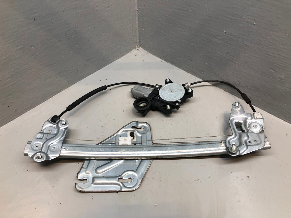 Mazda MX5 Window Regulator And Motor Mechanism Near Side MK3 NC 2006 to 2014