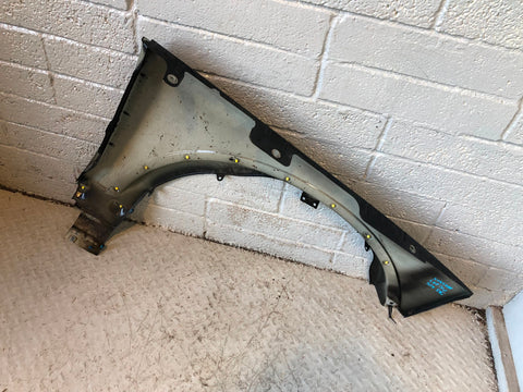 Discovery 3 Wing Near Side Front Java Black 697 Land Rover 2004 to 2009 K28115
