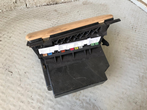 Range Rover L322 Glove Box in Sand Pre-Facelift 2002 to 2006 R17075