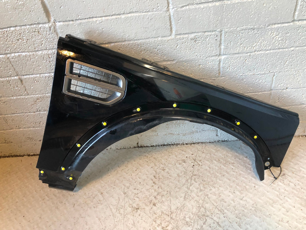 Discovery 3 Wing Off Side Front Java Black 697 Land Rover 2004 to 2009 K28115