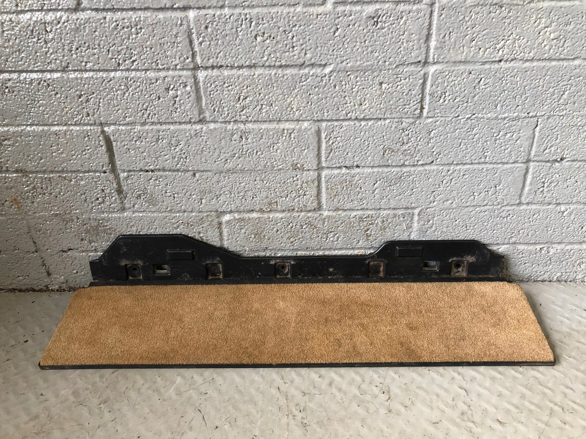 Range Rover L405 Tailgate Cover Threshold Lower Trim in Almond 2013 to 2017